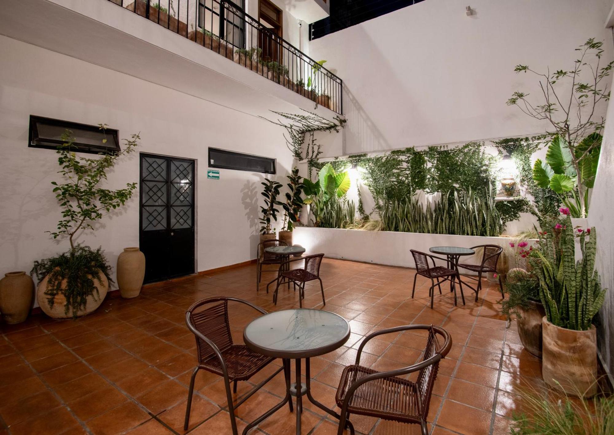 Hotel Casa Irake Guadalajara Esterno foto